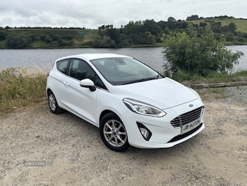 Used Ford Fiesta 2017 for sale - 79280619: Photo