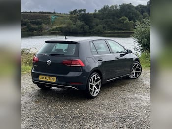 Used Volkswagen Golf 2019 for sale - 79742456: Photo