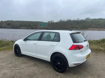 Used Volkswagen Golf 2016 for sale - 78008124: Photo