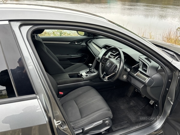 Used Honda Civic 2018 for sale - 76271320: Photo 7