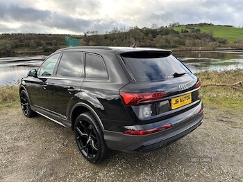 Used Audi Q7 2020 for sale - 76350125: Photo