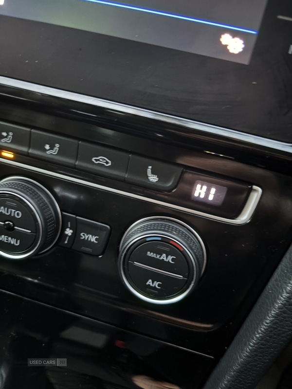 Used Volkswagen Golf 2017 for sale - 76729447: Photo 9