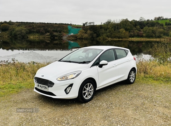 Used Ford Fiesta 2017 for sale - 76296548: Photo 2