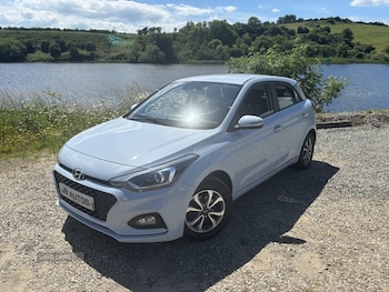 Used Hyundai i20 2019 for sale - 79013640: Photo