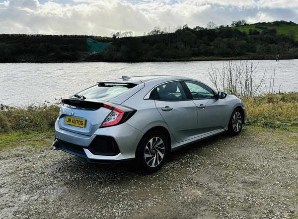 Used Honda Civic 2019 for sale - 76350260: Photo 3