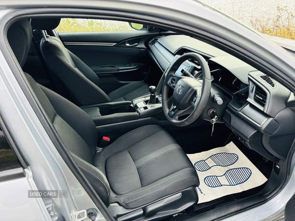 Used Honda Civic 2019 for sale - 76350260: Photo 4