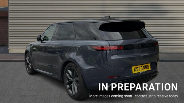 Used Land Rover Range Rover Sport 2023 for sale - 76008309: Photo 2