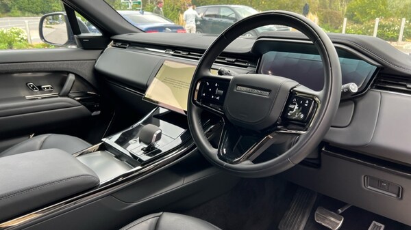 Used Land Rover Range Rover Sport 2023 for sale - 76008309: Photo 5