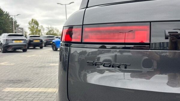 Used Land Rover Range Rover Sport 2024 for sale - 76008286: Photo 19