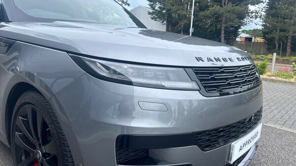 Used Land Rover Range Rover Sport 2024 for sale - 75534377: Photo 17