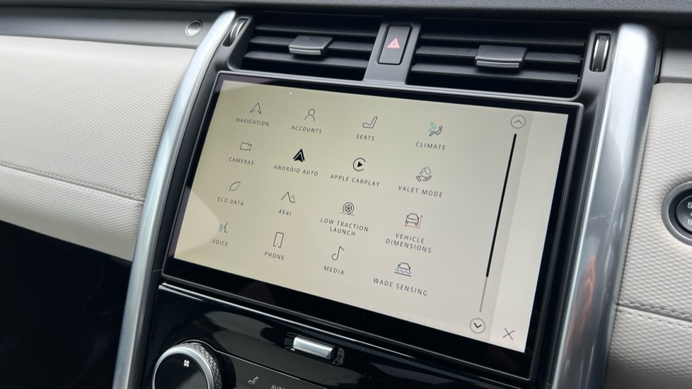 Used Land Rover Discovery 2024 for sale - 76870301: Photo 54