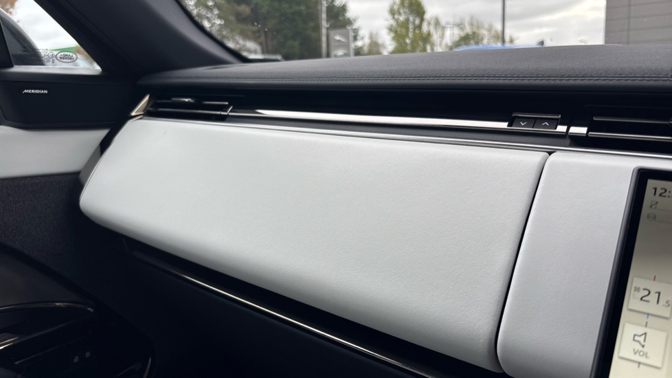 Used Land Rover Range Rover Sport 2024 for sale - 76519431: Photo 23