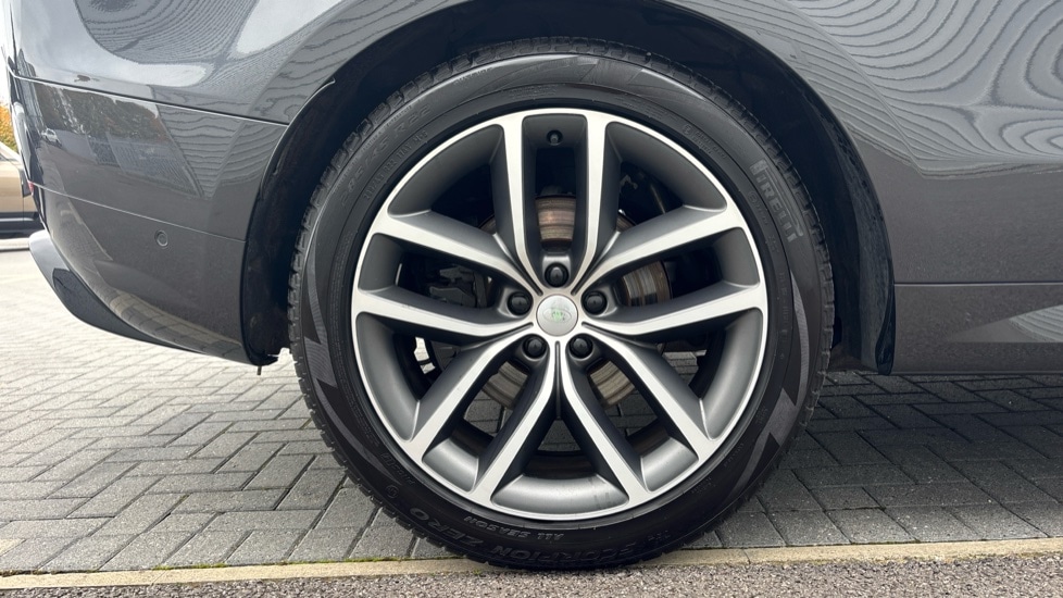 Used Land Rover Range Rover Sport 2024 for sale - 76519431: Photo 32