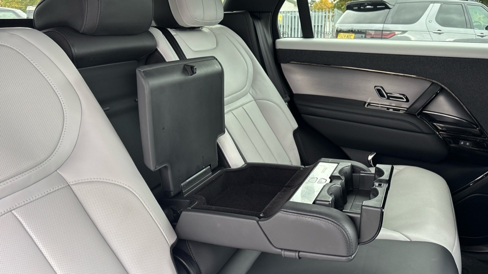 Used Land Rover Range Rover Sport 2024 for sale - 76519431: Photo 36