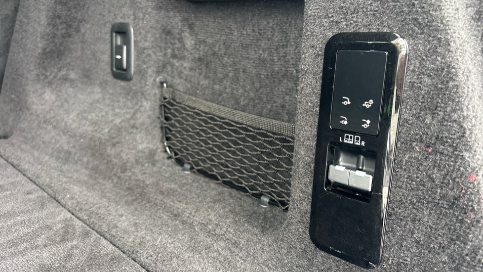 Used Land Rover Range Rover Sport 2024 for sale - 76519431: Photo 40