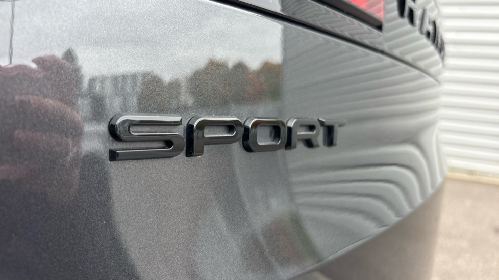 Used Land Rover Range Rover Sport 2024 for sale - 76519431: Photo 42