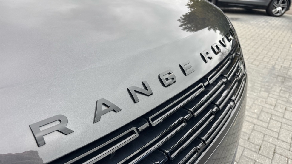 Used Land Rover Range Rover Sport 2024 for sale - 76519431: Photo 44