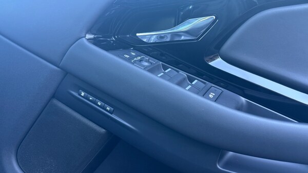 Used Land Rover Range Rover Evoque 2025 for sale - 75580107: Photo 48