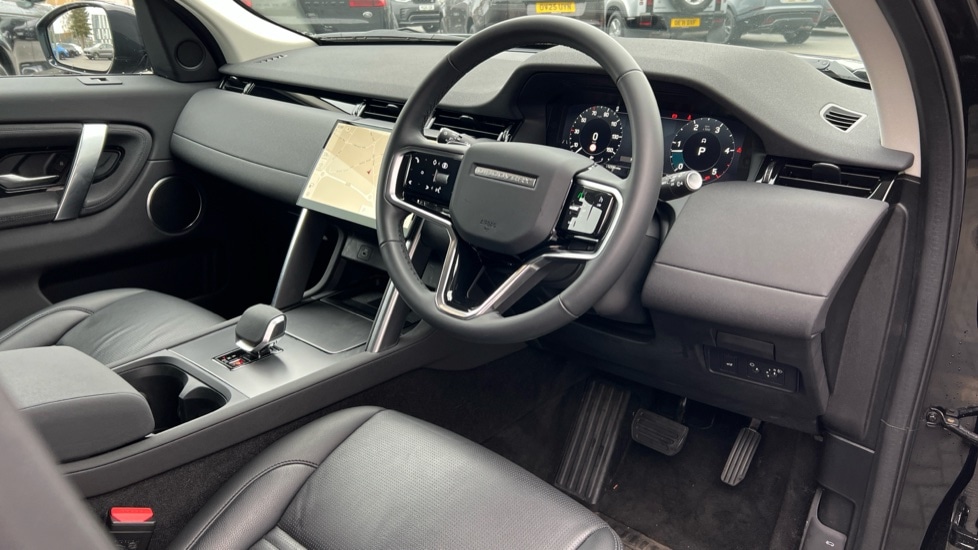 Used Land Rover Discovery Sport 2025 for sale - 76870024: Photo 28