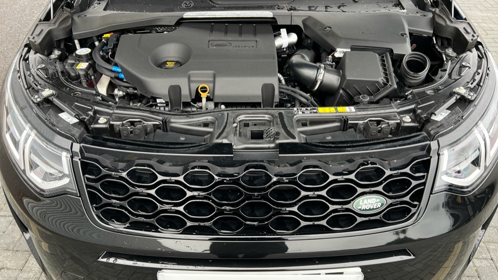 Used Land Rover Discovery Sport 2025 for sale - 76870024: Photo 30