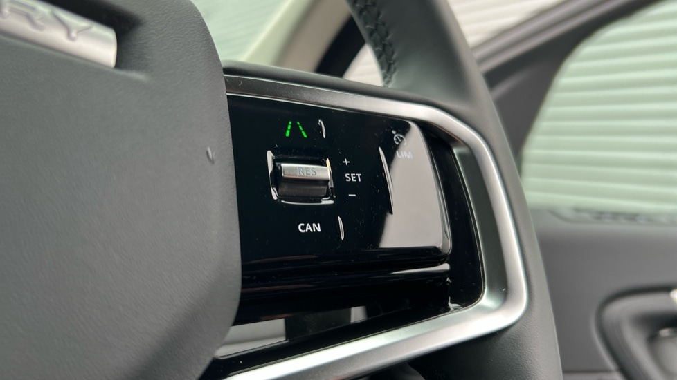 Used Land Rover Discovery Sport 2025 for sale - 76870024: Photo 36