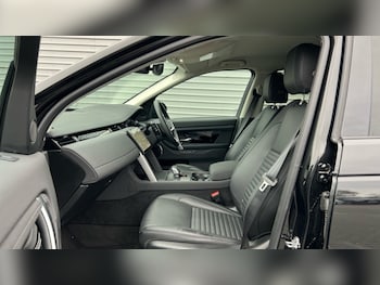 Used Land Rover Discovery Sport 2025 for sale - 76870024: Photo