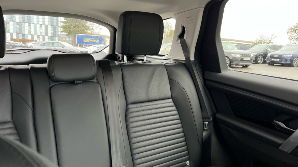 Used Land Rover Discovery Sport 2025 for sale - 76870024: Photo 43