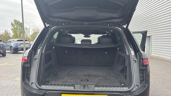 Used Land Rover Range Rover Sport 2023 for sale - 76007879: Photo 10