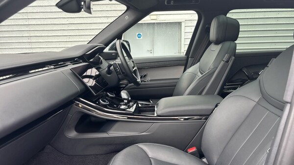 Used Land Rover Range Rover Sport 2023 for sale - 76007879: Photo 3
