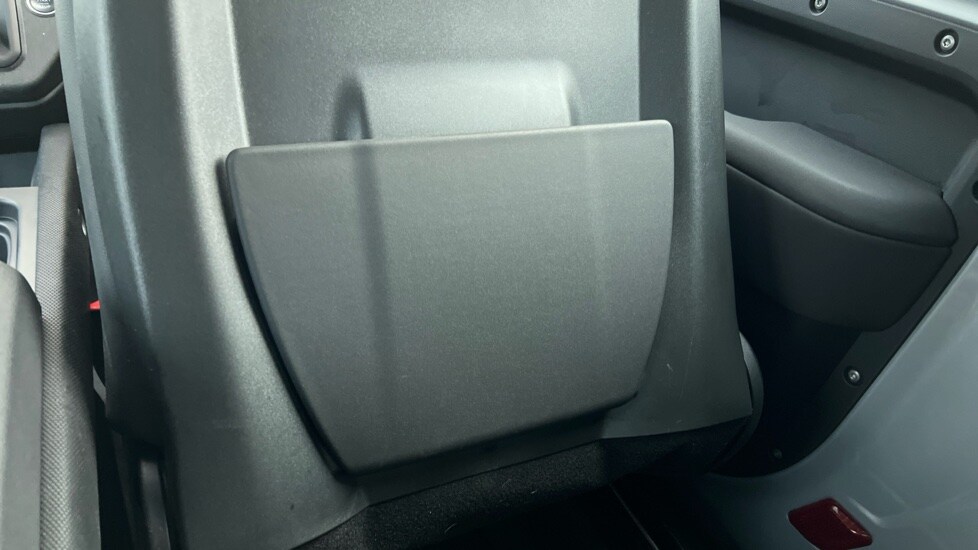 Used Land Rover Defender 2022 for sale - 76302241: Photo 46