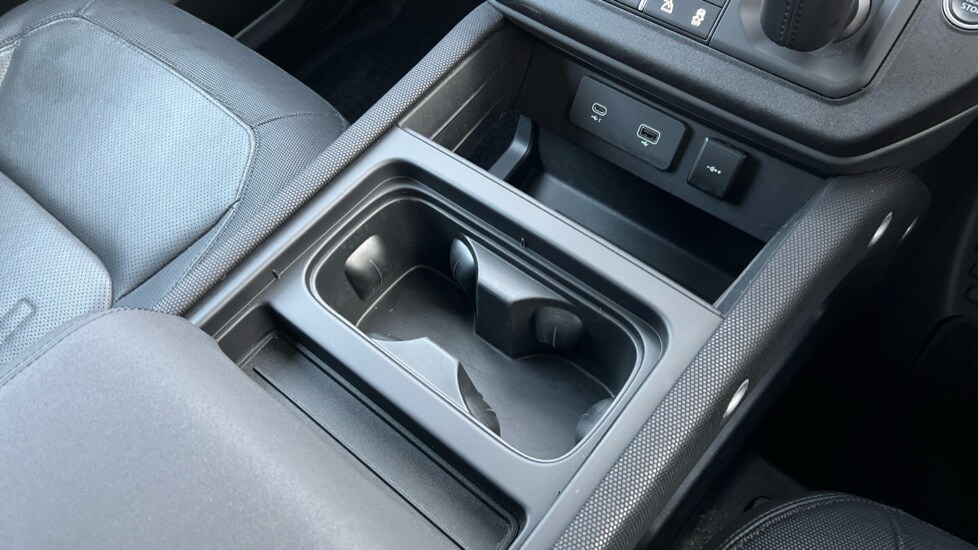 Used Land Rover Defender 2022 for sale - 76302241: Photo 49