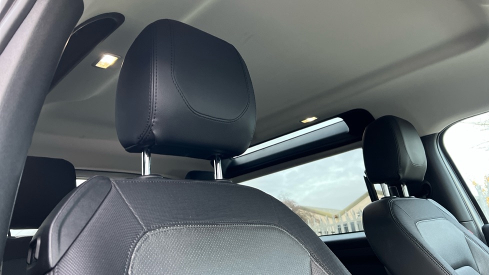 Used Land Rover Defender 2022 for sale - 76302241: Photo 59