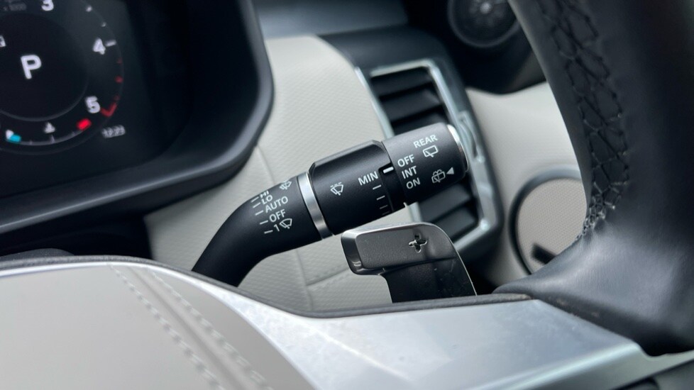 Used Land Rover Discovery 2024 for sale - 76007961: Photo 55