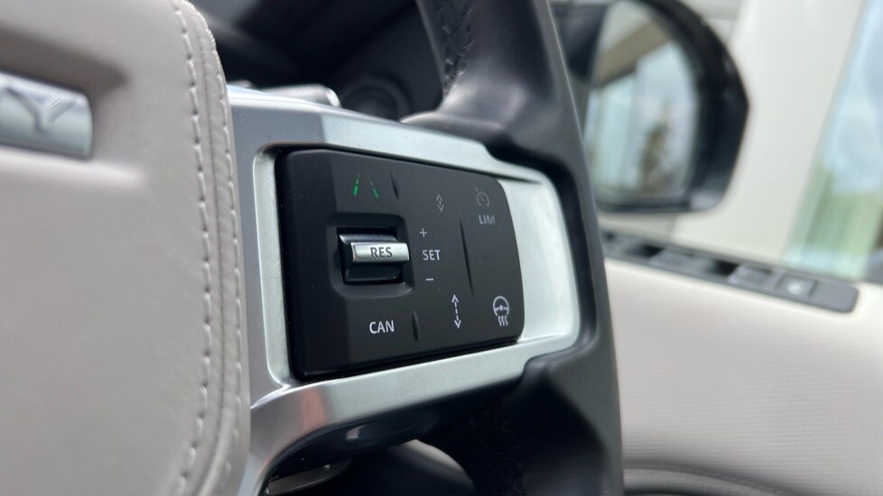 Used Land Rover Discovery 2024 for sale - 76007961: Photo 57