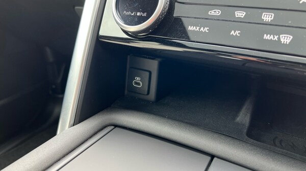 Used Land Rover Discovery 2024 for sale - 76007961: Photo 61