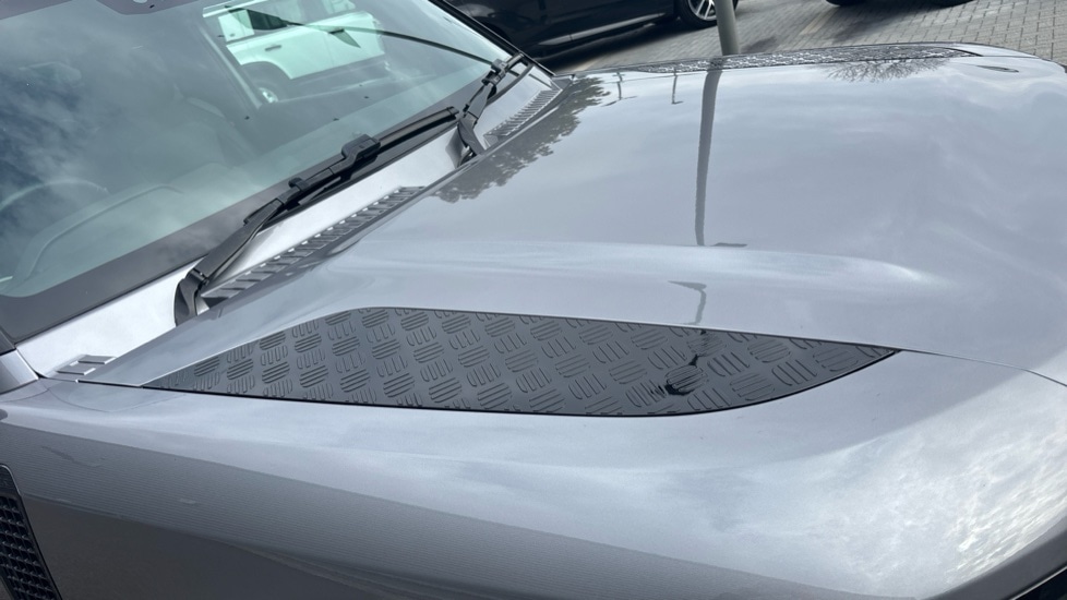 Used Land Rover Defender 2024 for sale - 76474858: Photo 22