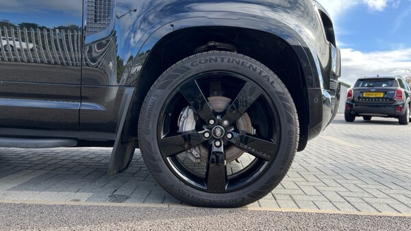Used Land Rover Defender 2023 for sale - 76190904: Photo 33