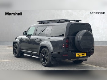 Used Land Rover Defender 2023 for sale - 76067003: Photo 2