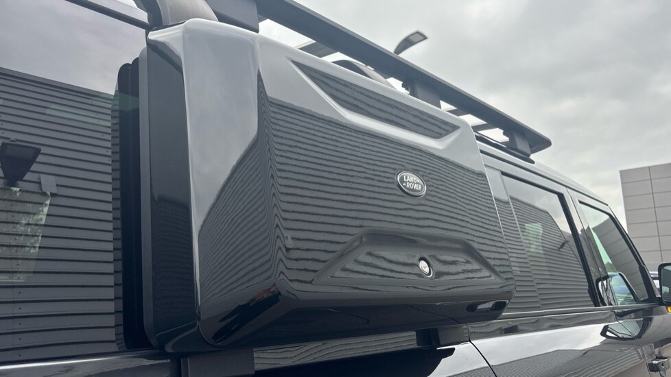 Used Land Rover Defender 2023 for sale - 76067003: Photo 39
