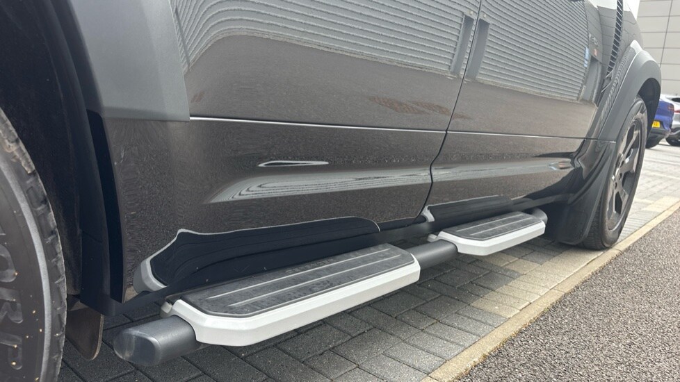 Used Land Rover Defender 2023 for sale - 76067003: Photo 41