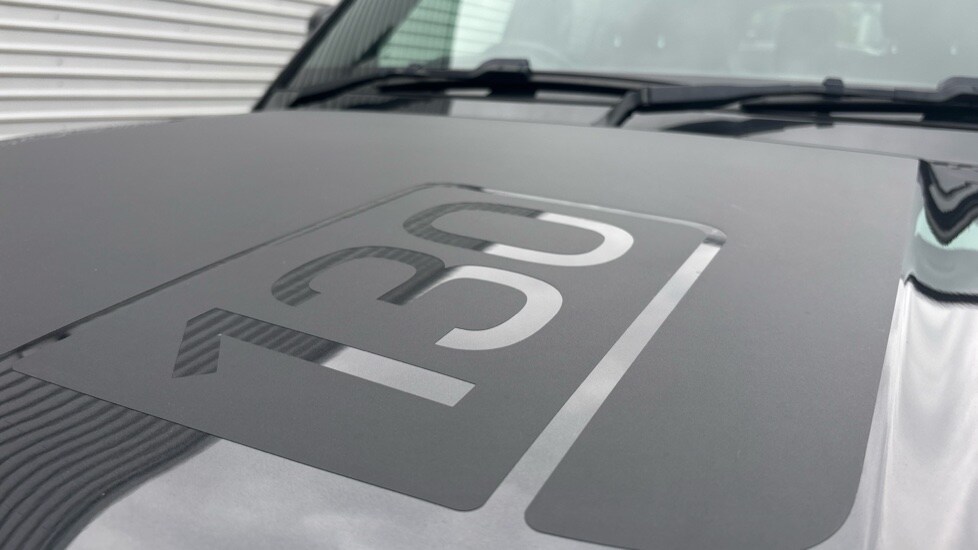 Used Land Rover Defender 2023 for sale - 76067003: Photo 43