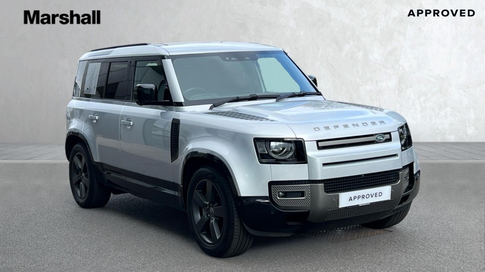 Used Land Rover Defender 2024 for sale - 76870299: Photo 1