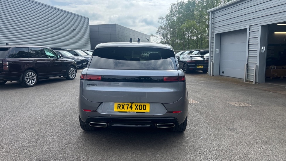 Used Land Rover Range Rover Sport 2024 for sale - 76869192: Photo 5