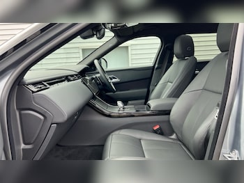 Used Land Rover Range Rover Velar 2025 for sale - 76007615: Photo 3
