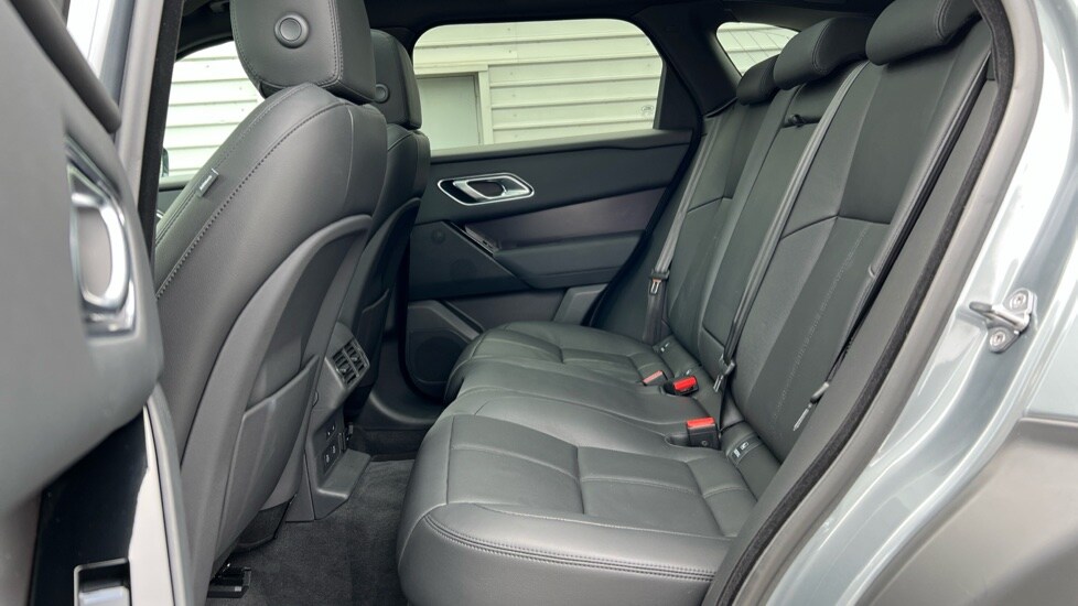 Used Land Rover Range Rover Velar 2025 for sale - 76007615: Photo 4