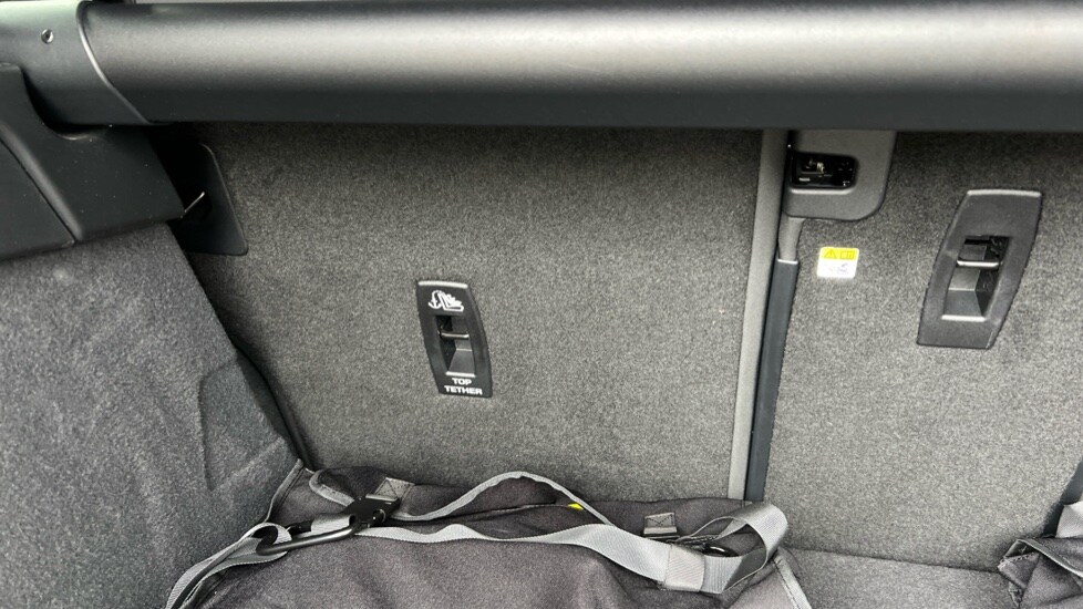 Used Land Rover Range Rover Velar 2025 for sale - 76007615: Photo 41