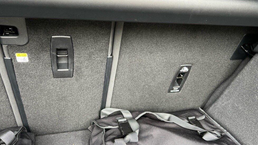 Used Land Rover Range Rover Velar 2025 for sale - 76007615: Photo 42