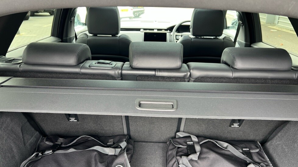 Used Land Rover Range Rover Velar 2025 for sale - 76007615: Photo 43