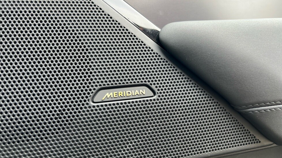 Used Land Rover Range Rover Velar 2025 for sale - 76007615: Photo 55