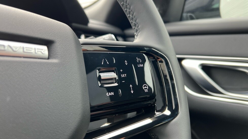 Used Land Rover Range Rover Velar 2025 for sale - 76007615: Photo 58